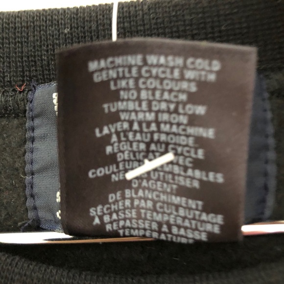 NWT-ROOTS Men’s Black Rider Crew Sweatshirt - Med - Picture 4 of 5